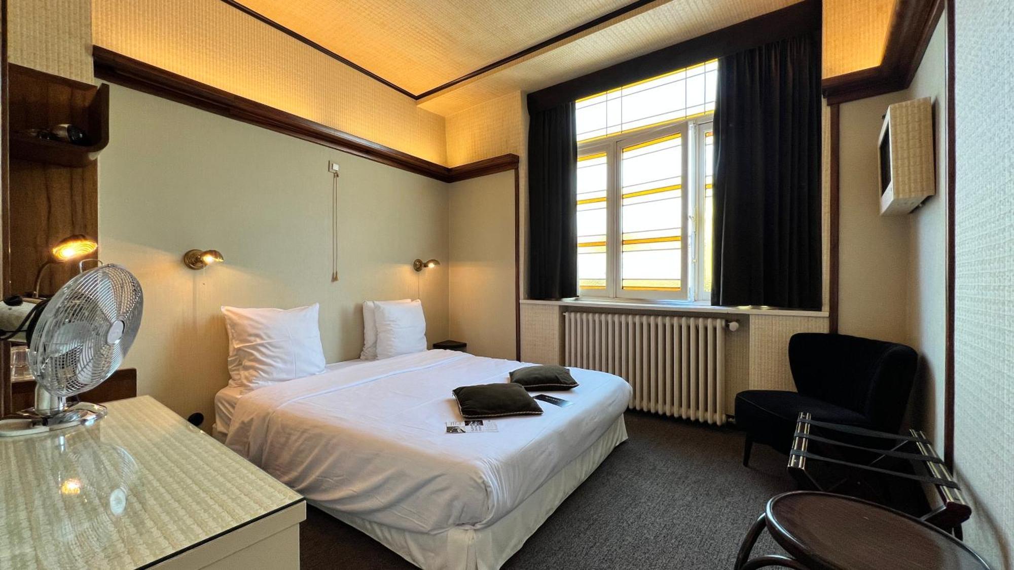 Latroupe Le Berger Hotel