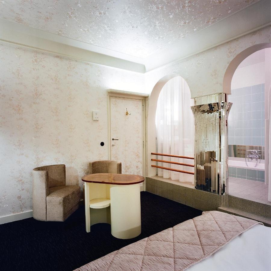Latroupe Le Berger Hotel 3*